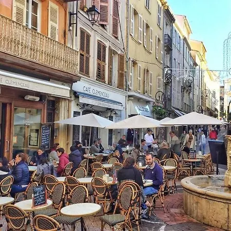 Port Vauban F3 Refait A Neuf