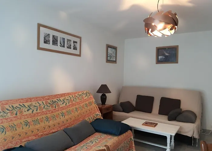 Apartment Port Vauban F3 Refait A Neuf