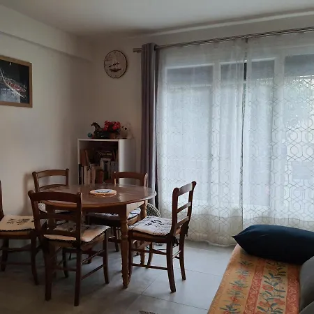 Port Vauban F3 Refait A Neuf Appartement